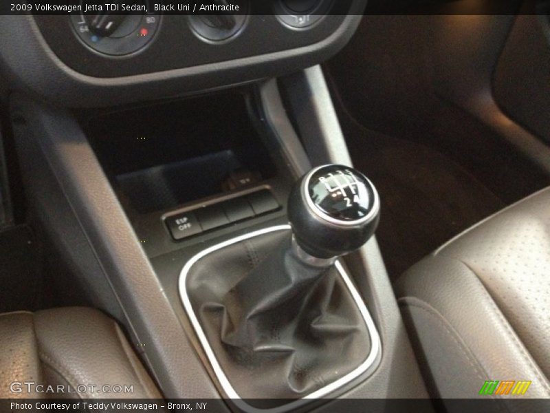 Black Uni / Anthracite 2009 Volkswagen Jetta TDI Sedan