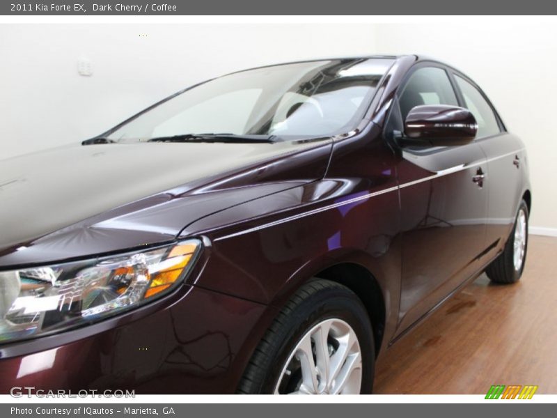 Dark Cherry / Coffee 2011 Kia Forte EX