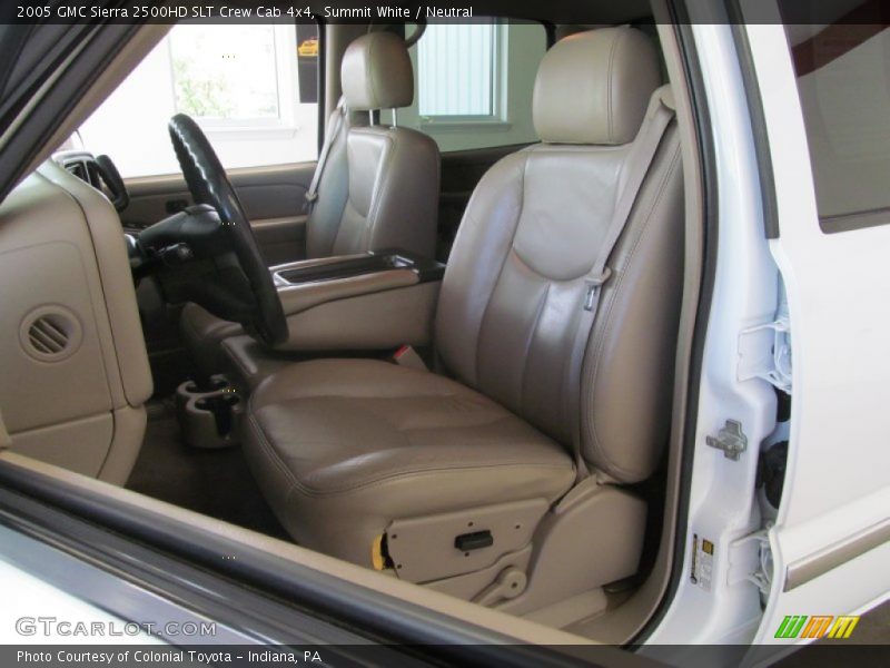Summit White / Neutral 2005 GMC Sierra 2500HD SLT Crew Cab 4x4