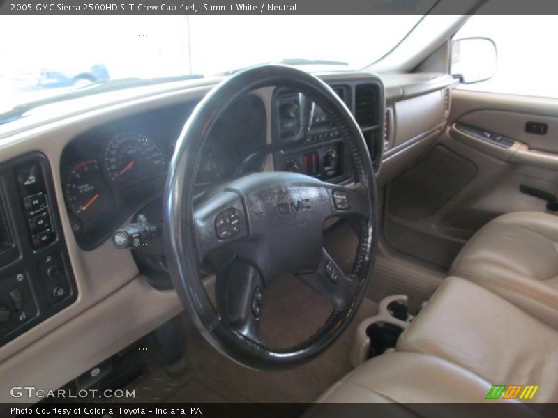 Summit White / Neutral 2005 GMC Sierra 2500HD SLT Crew Cab 4x4