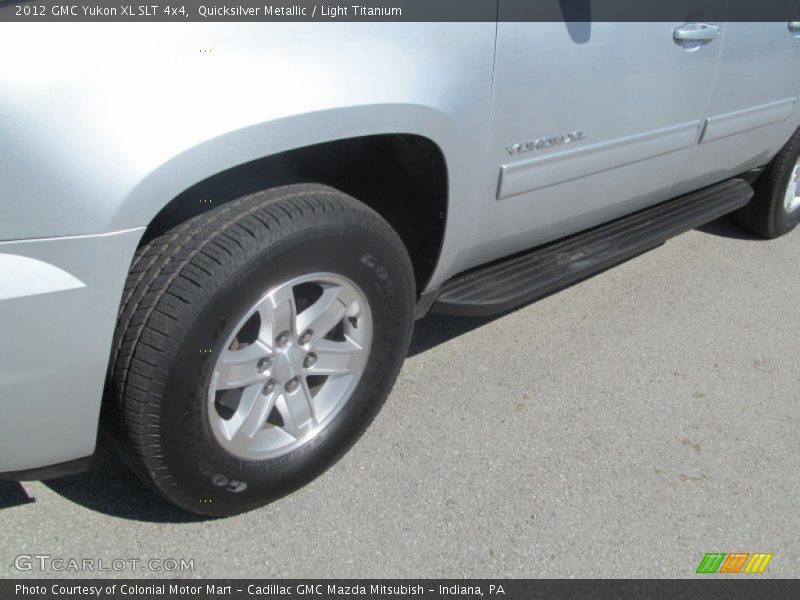 Quicksilver Metallic / Light Titanium 2012 GMC Yukon XL SLT 4x4