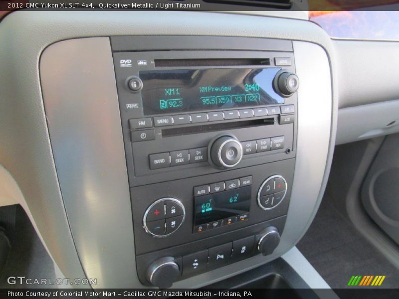 Quicksilver Metallic / Light Titanium 2012 GMC Yukon XL SLT 4x4