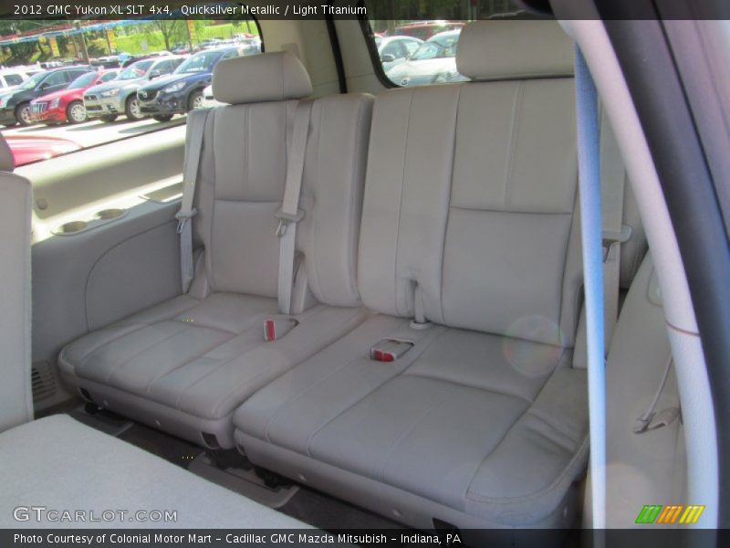 Quicksilver Metallic / Light Titanium 2012 GMC Yukon XL SLT 4x4