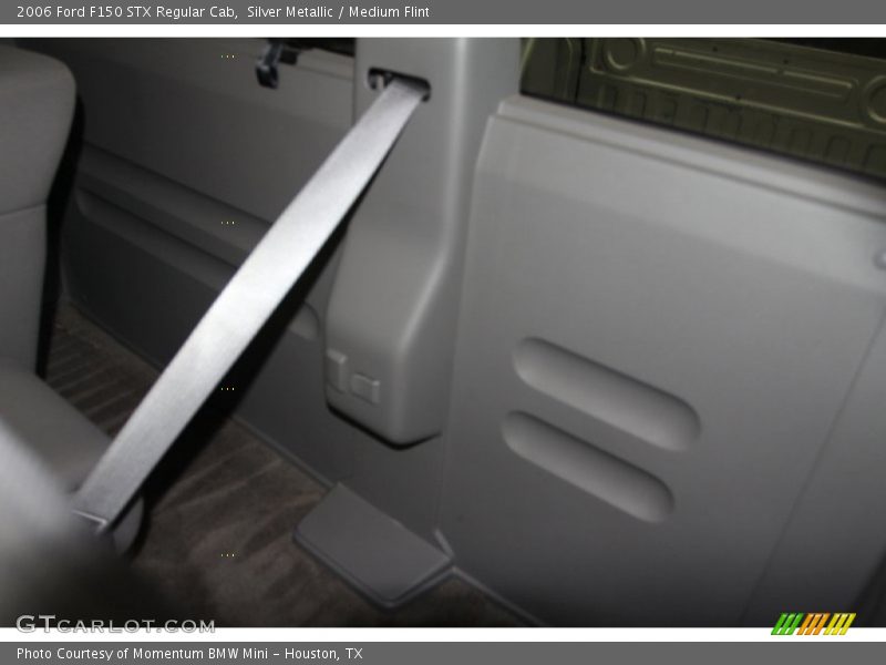 Silver Metallic / Medium Flint 2006 Ford F150 STX Regular Cab
