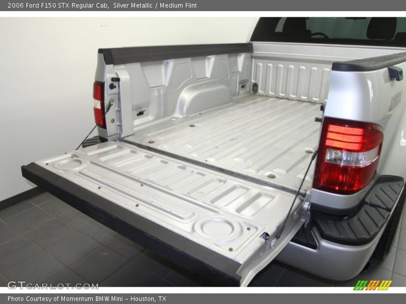  2006 F150 STX Regular Cab Trunk