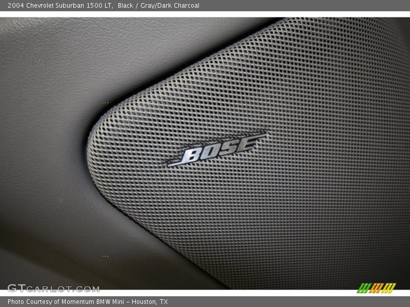 Black / Gray/Dark Charcoal 2004 Chevrolet Suburban 1500 LT
