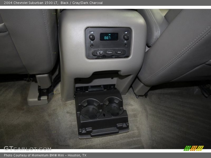 Black / Gray/Dark Charcoal 2004 Chevrolet Suburban 1500 LT