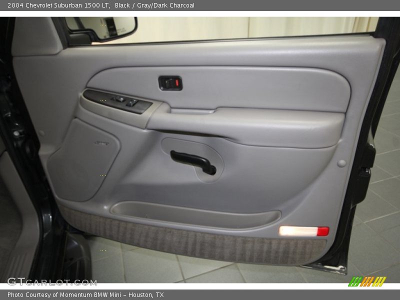 Black / Gray/Dark Charcoal 2004 Chevrolet Suburban 1500 LT