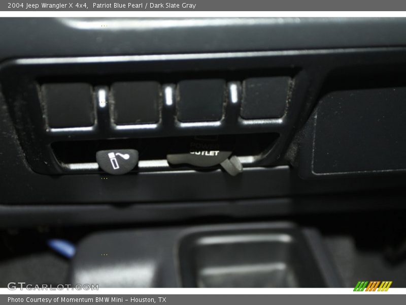 Patriot Blue Pearl / Dark Slate Gray 2004 Jeep Wrangler X 4x4