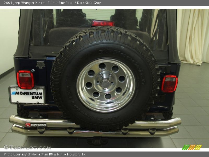 Patriot Blue Pearl / Dark Slate Gray 2004 Jeep Wrangler X 4x4