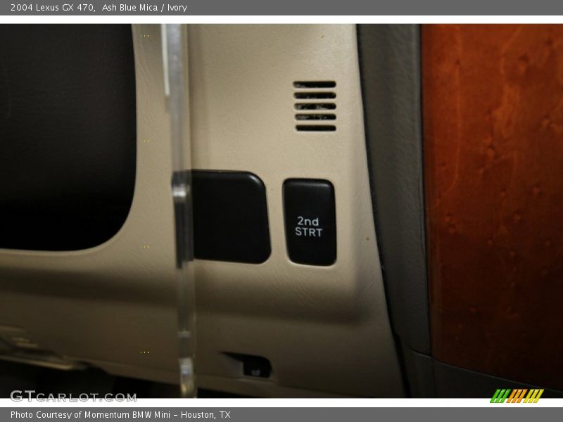 Ash Blue Mica / Ivory 2004 Lexus GX 470