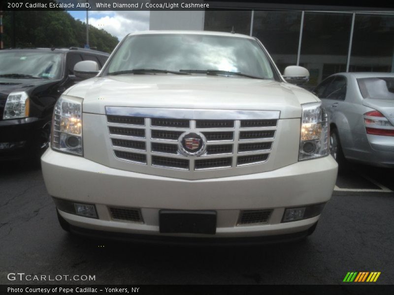 White Diamond / Cocoa/Light Cashmere 2007 Cadillac Escalade AWD