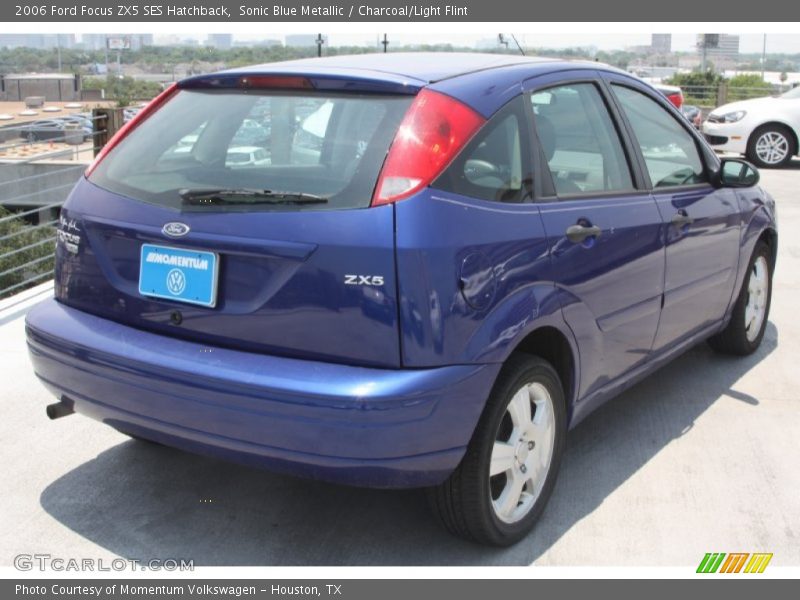 Sonic Blue Metallic / Charcoal/Light Flint 2006 Ford Focus ZX5 SES Hatchback