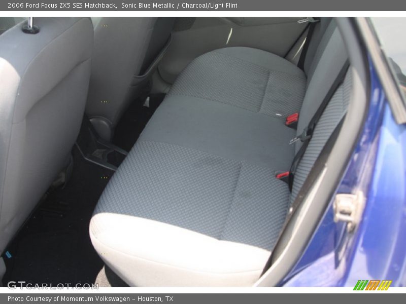 Sonic Blue Metallic / Charcoal/Light Flint 2006 Ford Focus ZX5 SES Hatchback