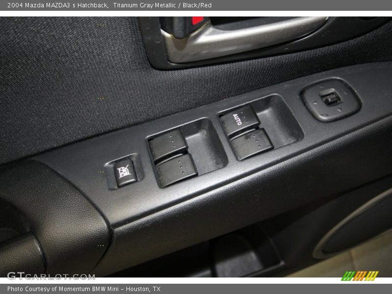 Titanium Gray Metallic / Black/Red 2004 Mazda MAZDA3 s Hatchback