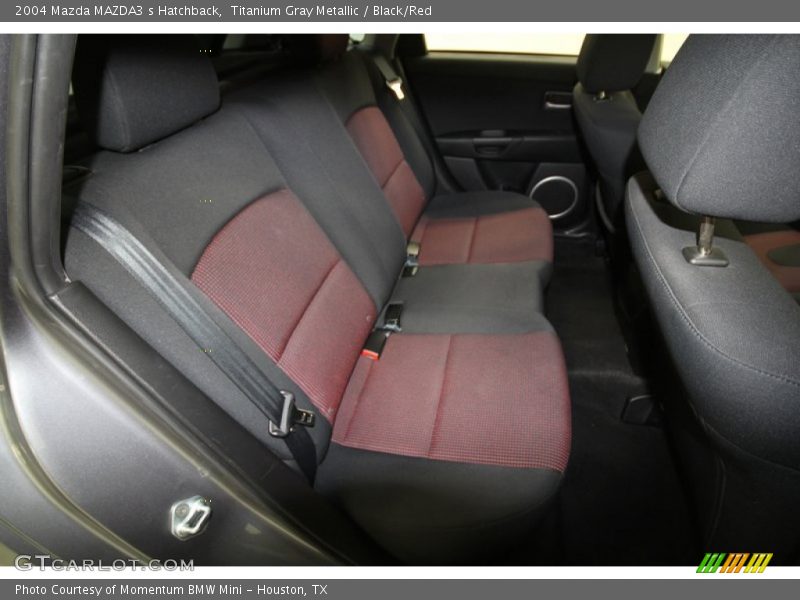 Titanium Gray Metallic / Black/Red 2004 Mazda MAZDA3 s Hatchback