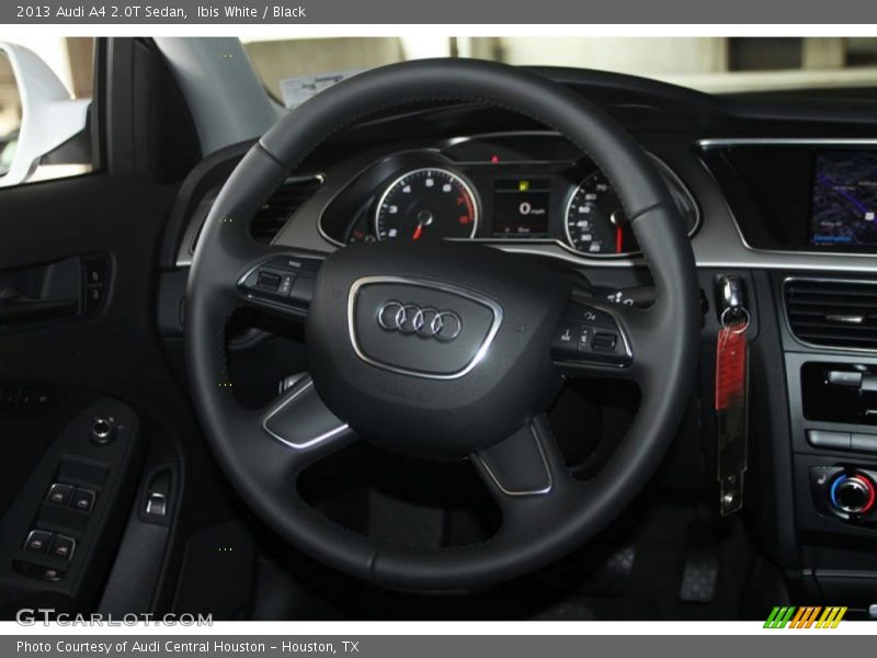  2013 A4 2.0T Sedan Steering Wheel