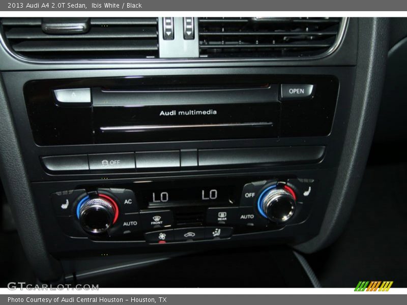 Controls of 2013 A4 2.0T Sedan