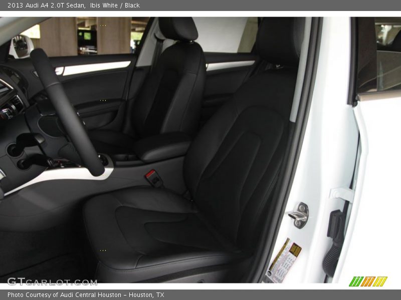 Ibis White / Black 2013 Audi A4 2.0T Sedan