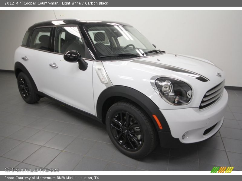 Light White / Carbon Black 2012 Mini Cooper Countryman