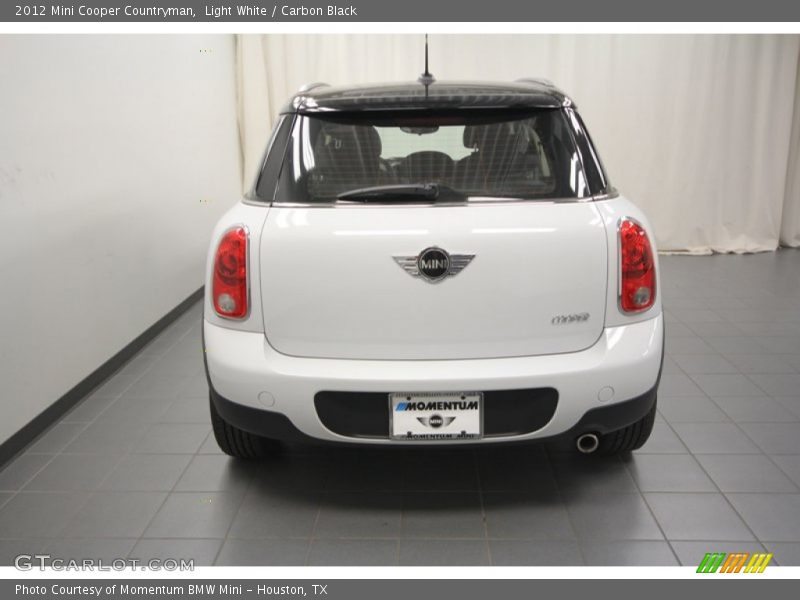 Light White / Carbon Black 2012 Mini Cooper Countryman