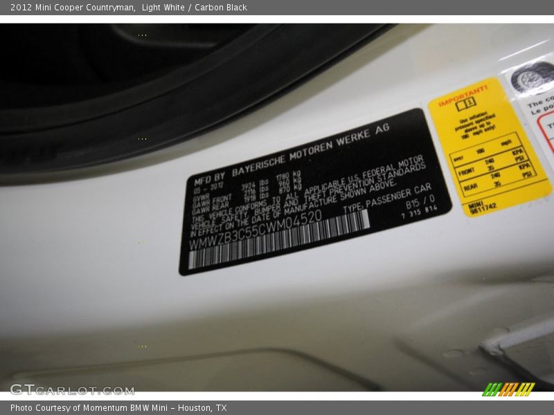 Light White / Carbon Black 2012 Mini Cooper Countryman