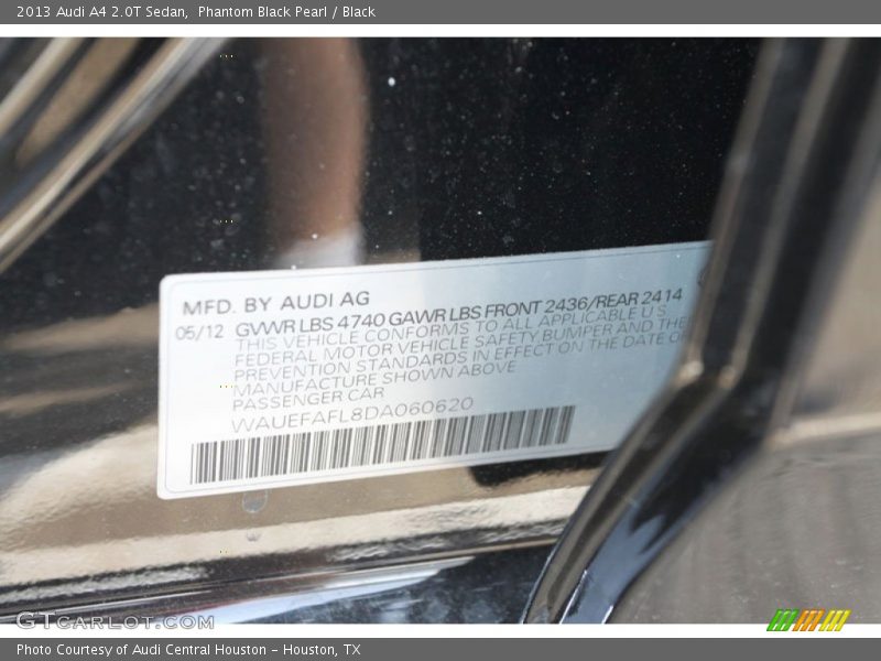 Phantom Black Pearl / Black 2013 Audi A4 2.0T Sedan