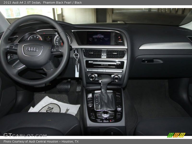 Phantom Black Pearl / Black 2013 Audi A4 2.0T Sedan