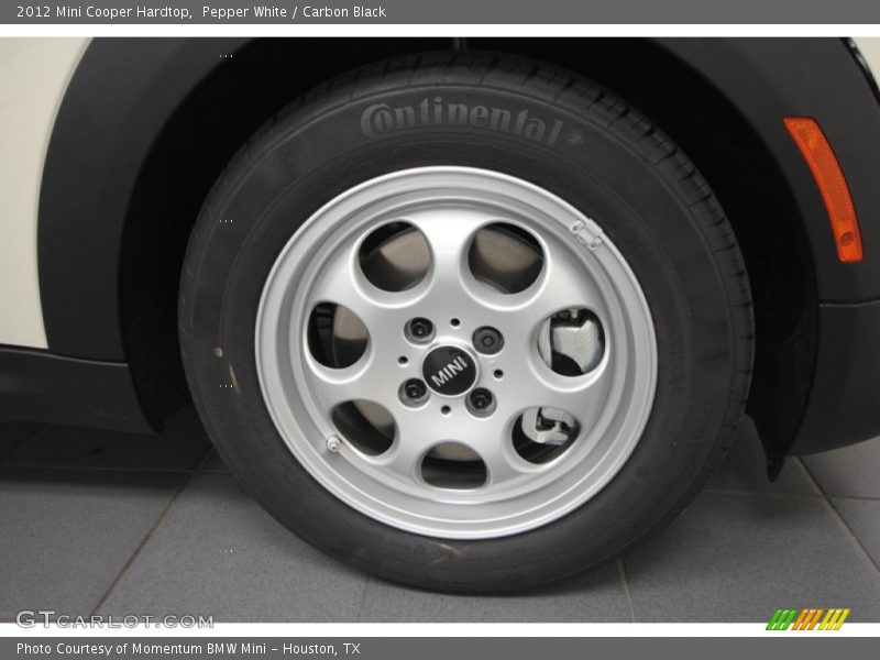 Pepper White / Carbon Black 2012 Mini Cooper Hardtop