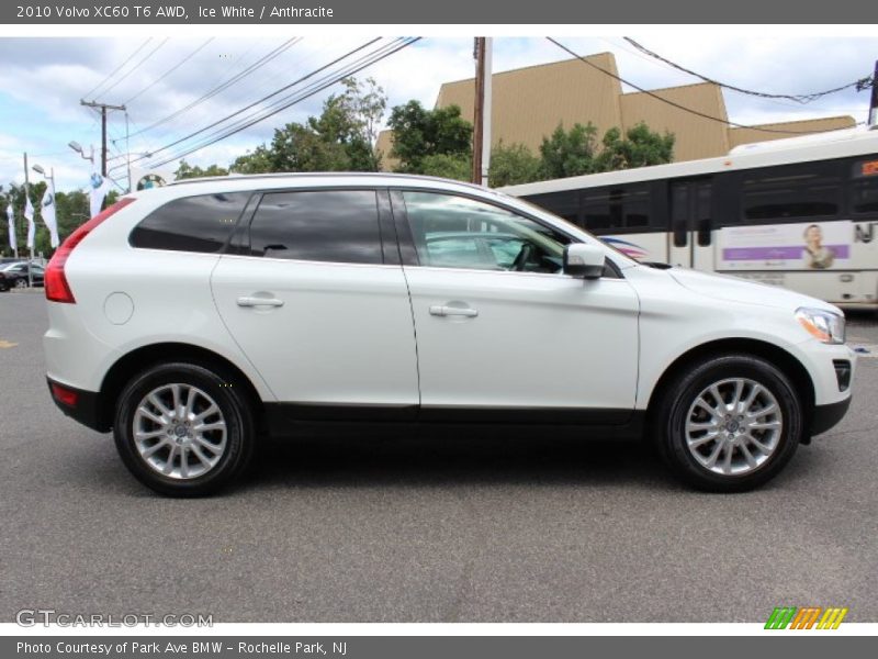 Ice White / Anthracite 2010 Volvo XC60 T6 AWD