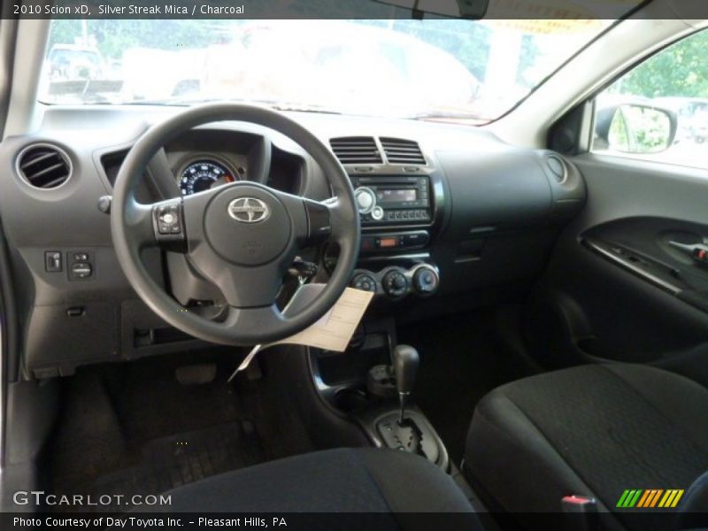 Silver Streak Mica / Charcoal 2010 Scion xD