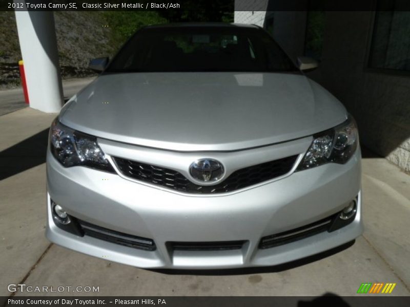 Classic Silver Metallic / Black/Ash 2012 Toyota Camry SE