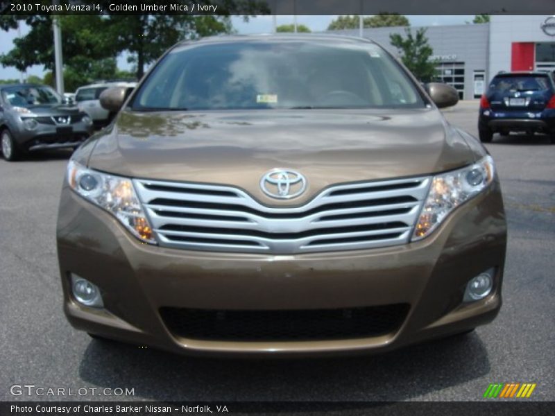 Golden Umber Mica / Ivory 2010 Toyota Venza I4