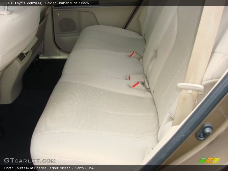Golden Umber Mica / Ivory 2010 Toyota Venza I4