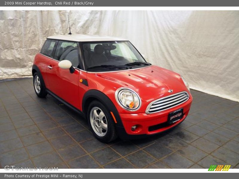 Chili Red / Black/Grey 2009 Mini Cooper Hardtop