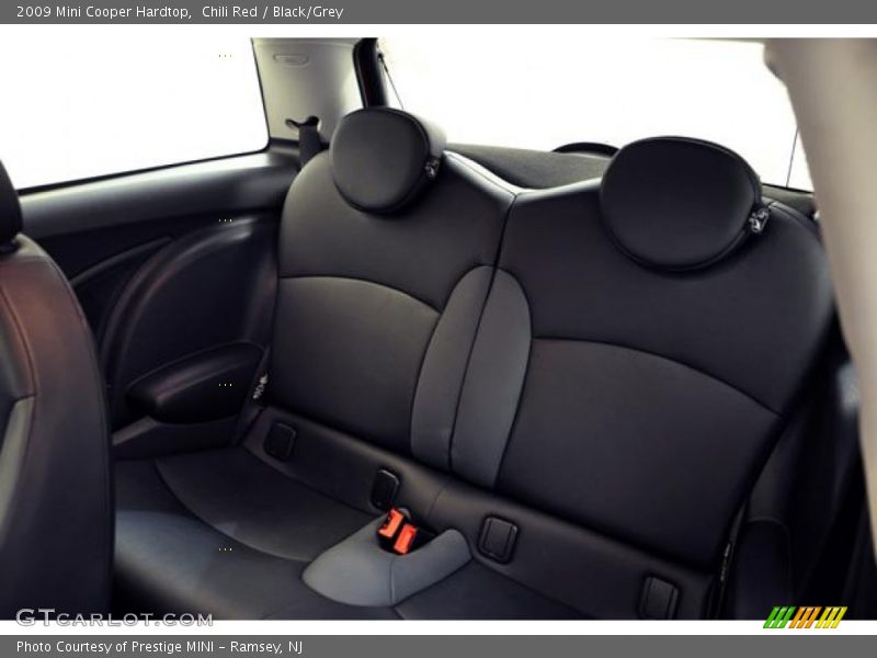 Chili Red / Black/Grey 2009 Mini Cooper Hardtop