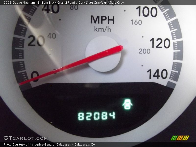 Brilliant Black Crystal Pearl / Dark Slate Gray/Light Slate Gray 2008 Dodge Magnum