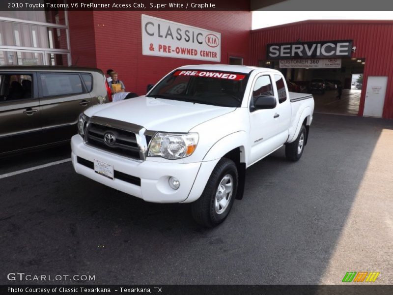 Super White / Graphite 2010 Toyota Tacoma V6 PreRunner Access Cab