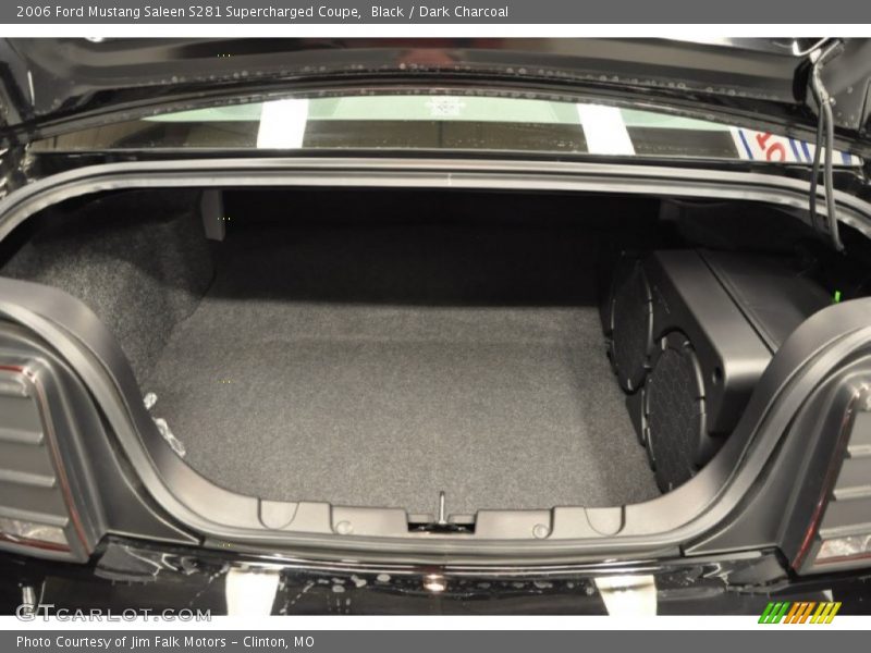  2006 Mustang Saleen S281 Supercharged Coupe Trunk