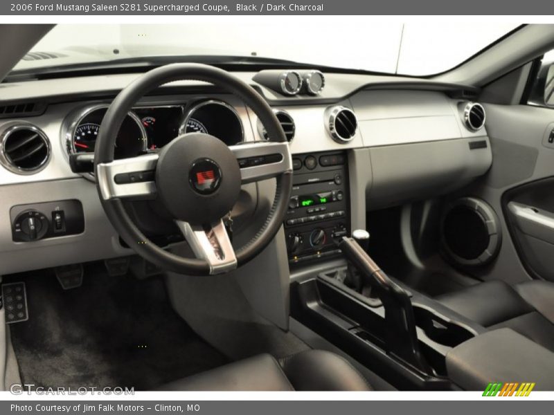 Dashboard of 2006 Mustang Saleen S281 Supercharged Coupe