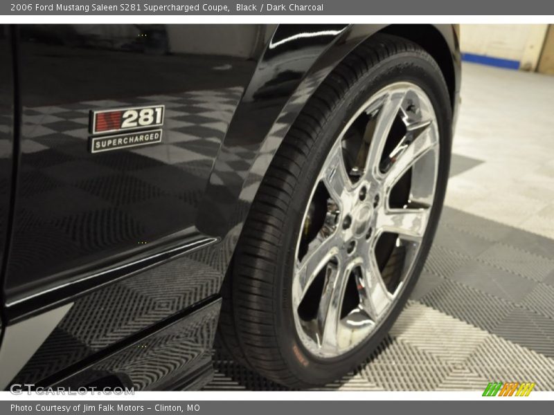  2006 Mustang Saleen S281 Supercharged Coupe Logo