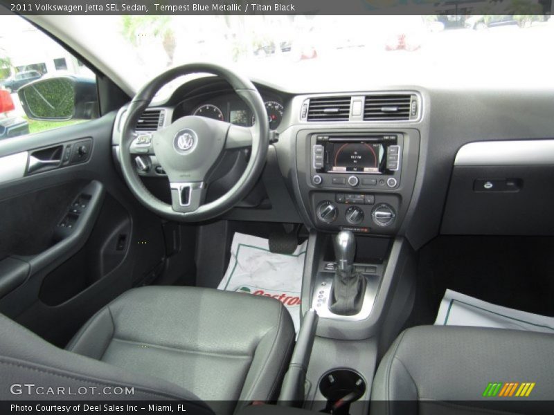 Tempest Blue Metallic / Titan Black 2011 Volkswagen Jetta SEL Sedan