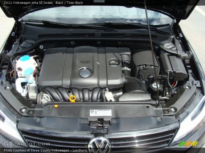 Black / Titan Black 2011 Volkswagen Jetta SE Sedan