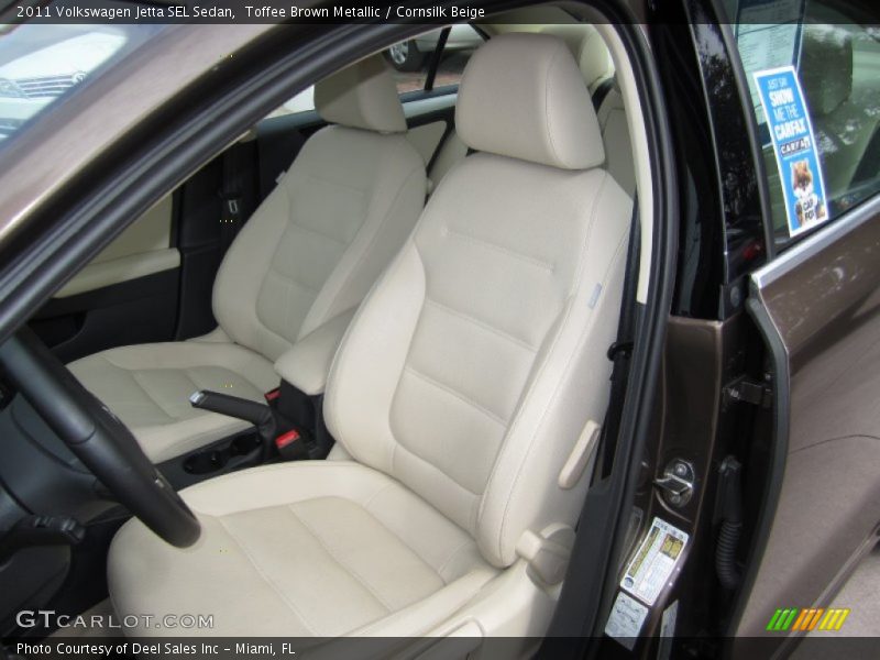 Front Seat of 2011 Jetta SEL Sedan