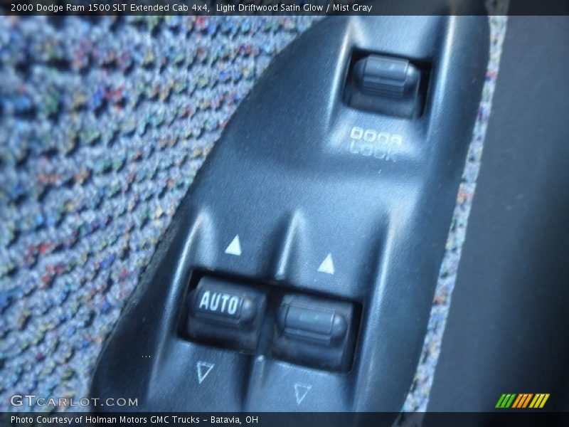 Light Driftwood Satin Glow / Mist Gray 2000 Dodge Ram 1500 SLT Extended Cab 4x4