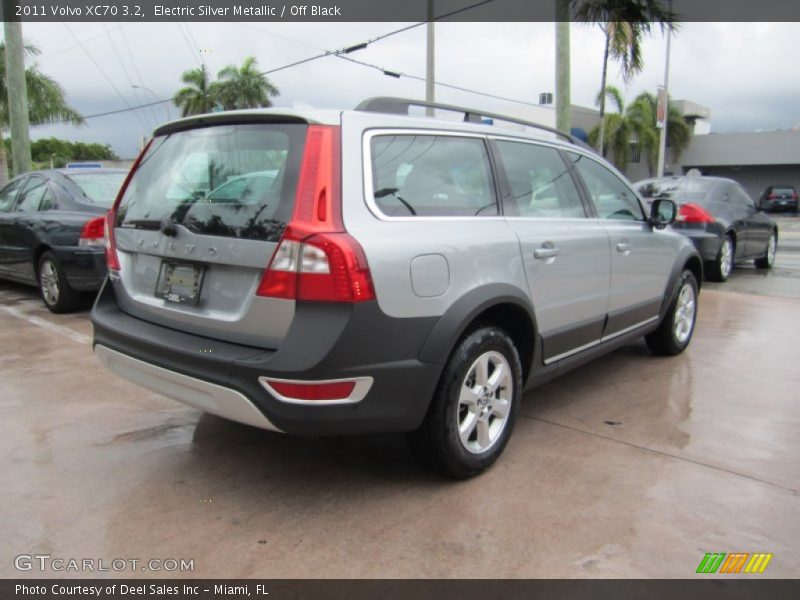 Electric Silver Metallic / Off Black 2011 Volvo XC70 3.2