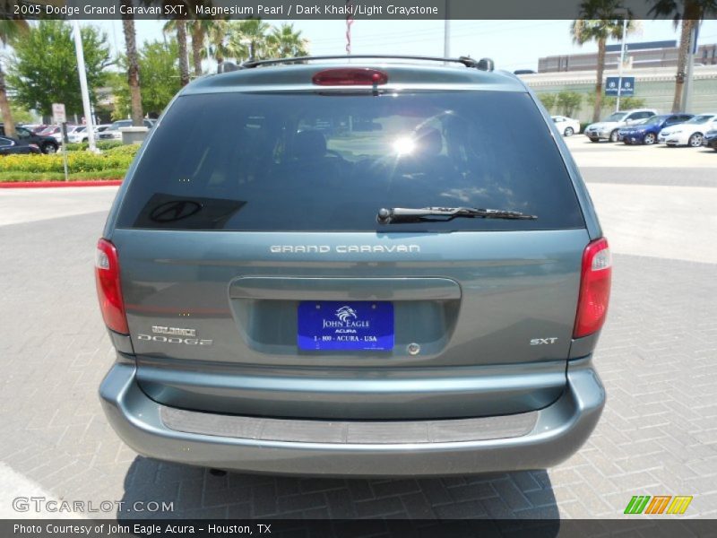 Magnesium Pearl / Dark Khaki/Light Graystone 2005 Dodge Grand Caravan SXT