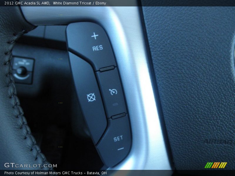 Controls of 2012 Acadia SL AWD