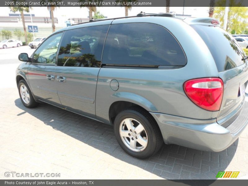 Magnesium Pearl / Dark Khaki/Light Graystone 2005 Dodge Grand Caravan SXT