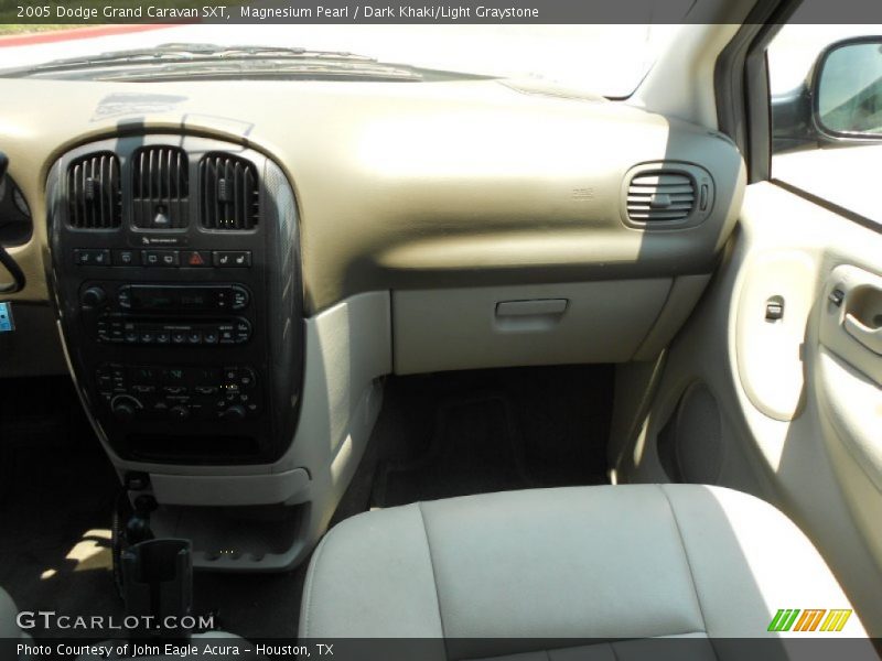 Magnesium Pearl / Dark Khaki/Light Graystone 2005 Dodge Grand Caravan SXT